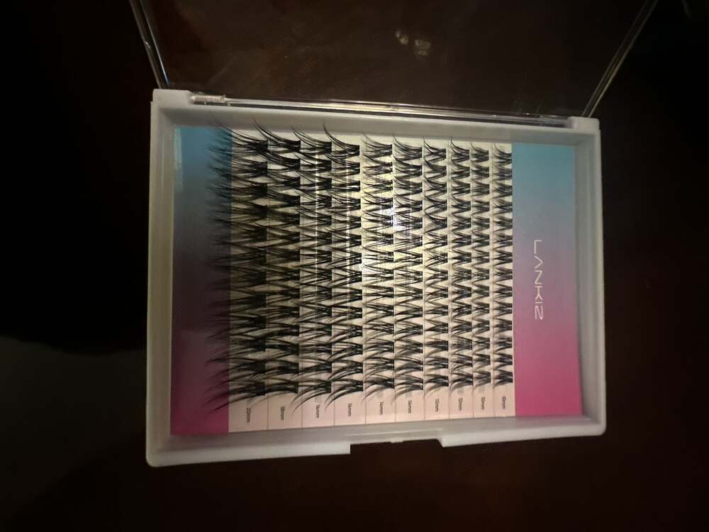 LANKIZ Individual Eyelash Extension Clusters 10-20mm Mixed Length Cross Style - Picture 2 of 2